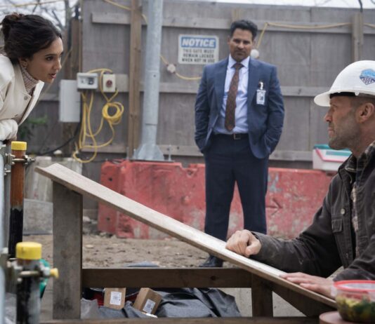 Arianna Rivas as Jenny Garcia, Michael Pena as Joe Garcia and Jason Statham as Levon Cade in A Working Man, directed by David Ayer. Photo: Dan Smith. Copyright: Amazon Content Services LLC. All Rights Reserved.