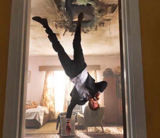 Jack Quaid as Nate in Novocaine, directed by Dan Berk and Robert Olsen. Photo: Marcos Cruz. Copyright: Paramount Pictures. All Rights Reserved.