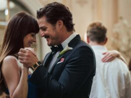 Dakota Johnson and Pedro Pascal in Materialists, directed by Celine Song. Photo: Atsushi Nishijima. Copyright: Adore Matchmaking LLC. All Rights Reserved.