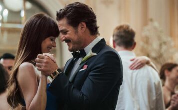 Dakota Johnson and Pedro Pascal in Materialists, directed by Celine Song. Photo: Atsushi Nishijima. Copyright: Adore Matchmaking LLC. All Rights Reserved.