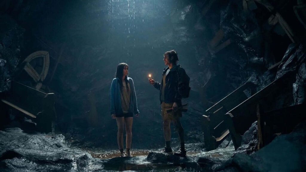 Alison Brie as Millie and Dave Franco as Tim in Together, directed by Michael Shanks. Photo: Ben King. Copyright: Picturestart/Tango Entertainment/30West/Entertainment Film Distributors. All Rights Reserved.