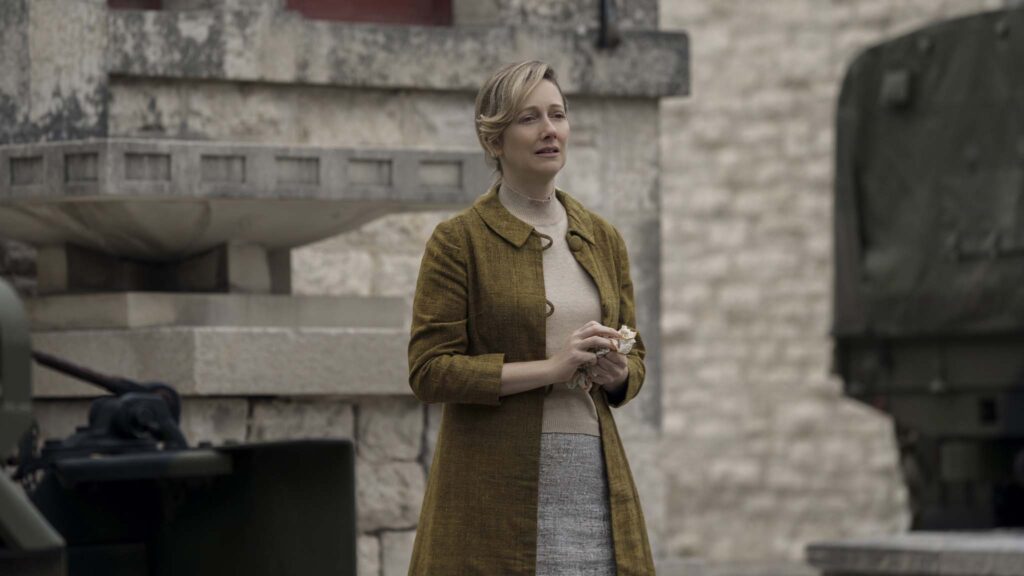 Judy Greer as Ginny Garraty in The Long Walk, directed by Francis Lawrence. Photo: Murray Close. Copyright: Lionsgate. All Rights Reserved.