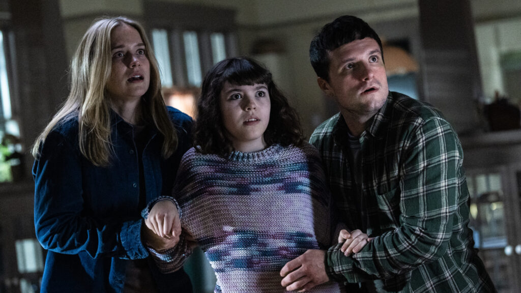 Elizabeth Lail as Vanessa, Piper Rubio as Abby and Josh Hutcherson as Mike Schmidt in Five Nights At Freddy's 2, directed by Emma Tammi. Photo: Ryan Green. Copyright: Universal Studios. All Rights Reserved.