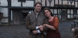 Jessie Buckley as Agnes and Joe Alwyn as Bartholomew in Hamnet, directed by Chloe Zhao. Photo: Agata Grzybowska. Copyright: Focus Features LLC. All Rights Reserved.