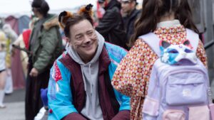 Brendan Fraser as Phillip Vanderploeg and Shannon Gorman as Mia Kawasaki in Rental Family, directed by Hikari. Photo: James Lisle. Copyright: Searchlight Pictures. All Rights Reserved.