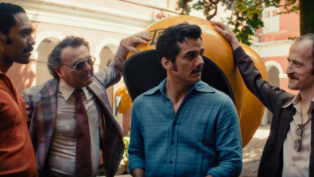 Italo Martins as Arlindo, Roberio Diogenes as Euclides, Wagner Moura as Armando Solimoes aka Marcelo Alves and Igor de Araujo as Sergio in The Secret Agent, directed by Kleber Mendonca Filho. Photo: Victor Juca. Copyright: MUBI. All Rights Reserved.