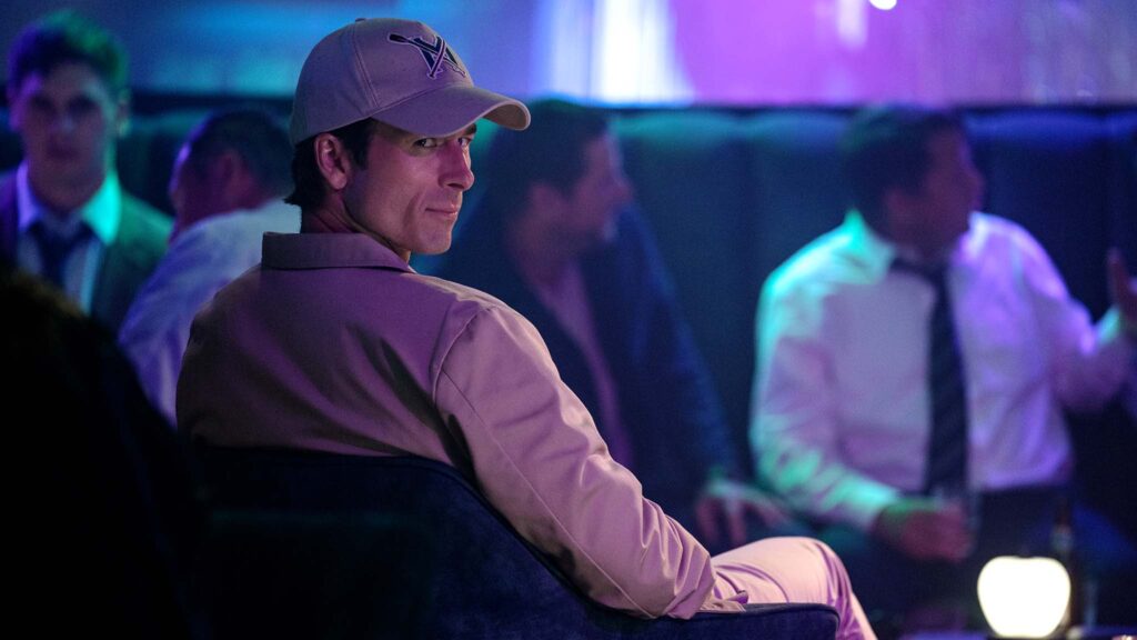 Glen Powell as Becket Redfellow in How To Make A Killing, directed by John Patton Ford. Photo: Ilze Kitshoff. Copyright: StudioCanal. All Rights Reserved.