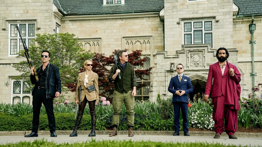 Nestor Carbonell as Ignacio El Caido, Sarah Michelle Gellar as Ursula Danforth, Shawn Hatosy as Titus Danforth, Elijah Wood as The Lawyer and Nadeem Umar-Khitab as Viraj Rajan in Ready Or Not 2: Here I Come, dirtected by Tyler Gillett and Matt Bettinelli-Olpin. Photo: Pief Weyman. Copyright: Searchlight Pictures. All Rights Reserved.