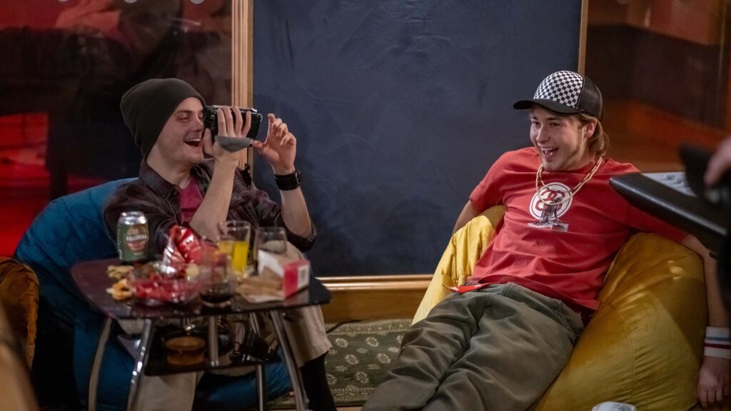 Séamus McLean Ross as Gavin Bain and Samuel Bottomley as Billy Boyd in California Schemin’, directed by James McAvoy. Copyright: StudioCanal. All Rights Reserved.