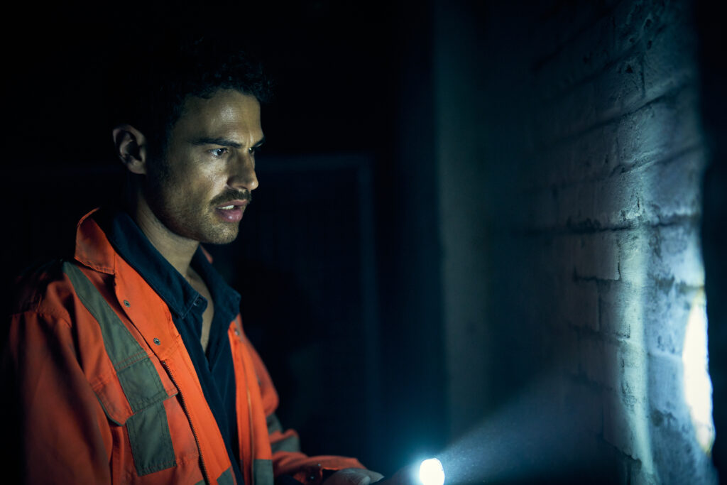 Theo James as Karalis in Fuze, directed by David Mackenzie. Photo: Robert Viglasky. Copyright: Sky UK Ltd/Roadside Attractions. All Rights Reserved.