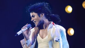 Jaafar Jackson as Michael Jackson in Michael, directed by Antoine Fuqua. Photo: Kevin Mazur. Copyright: Lionsgate. All Rights Reserved.