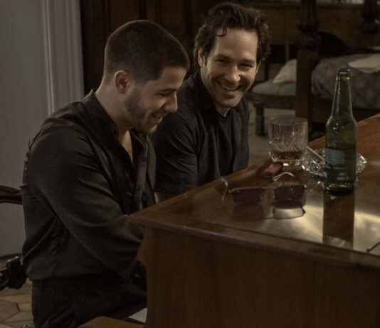 Nick Jonas as Danny and Paul Rudd as Rick in Power Ballad, directed by John Carney. Photo: David Cleary. Copyright: Lionsgate. All Rights Reserved.