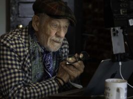 Sir Ian McKellen as Julian Sklar in The Christophers, directed by Steven Soderbergh. Photo: Claudette Barius. Copyright: Neon. All Rights Reserved.
