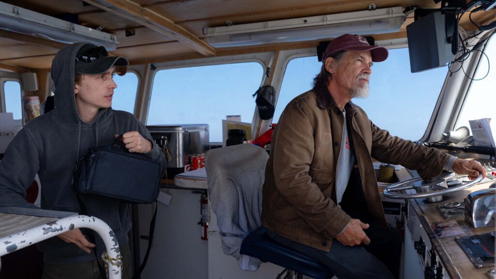 Austin Abrams as Jay Gardiner and Josh Brolin as Mitt Gardiner in Whalefall., directed by Brian Duffield. Photo: Jennifer Clasen. Copyright: 20th Century Studios. All Rights Reserved.